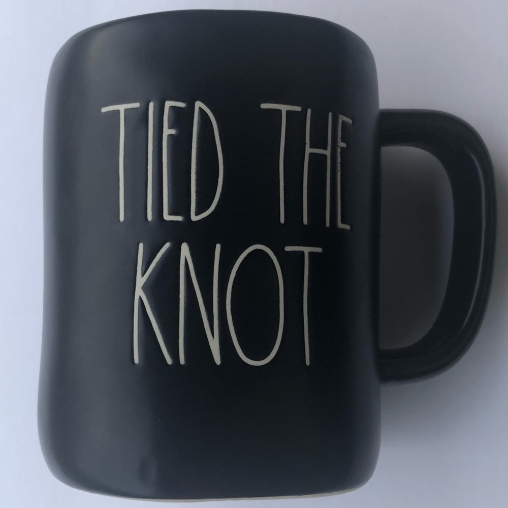 Rae Dunn TIED THE KNOT Mug 💍💒